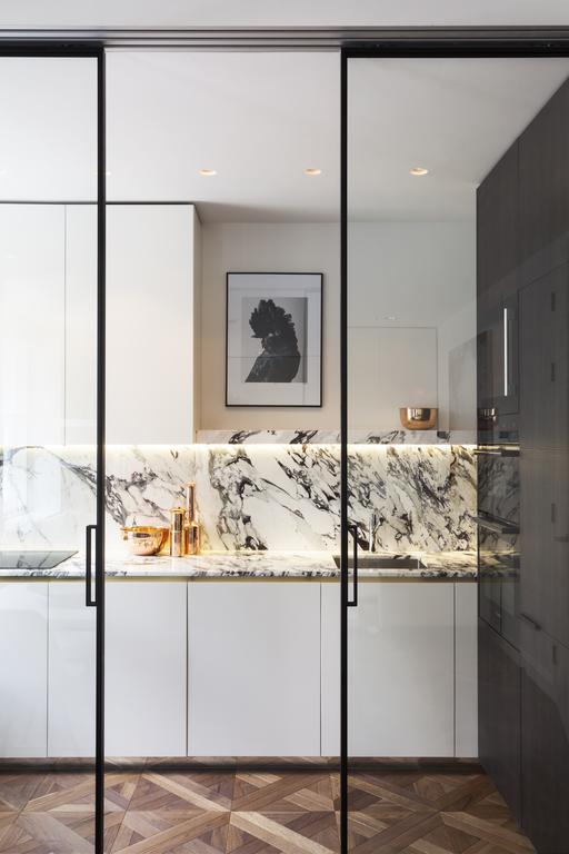 Sophisticated Boutique Apartment Лондон Экстерьер фото